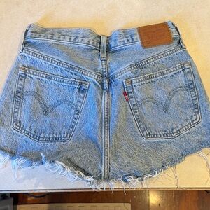 Levi's Light Wash Denim Frayed Hem Shorts
